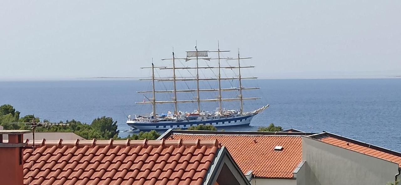 Vila Beleca Krk - Apartments Rest & Sea Krk Town Luaran gambar