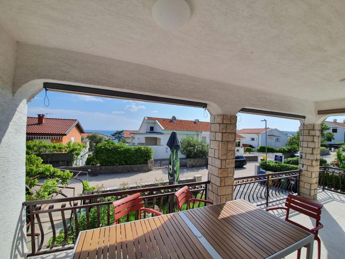 Vila Beleca Krk - Apartments Rest & Sea Krk Town Luaran gambar