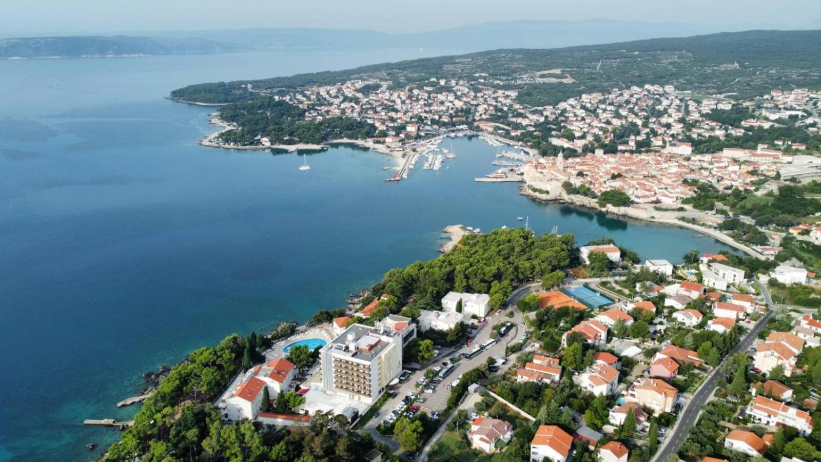 Vila Beleca Krk - Apartments Rest & Sea Krk Town Luaran gambar