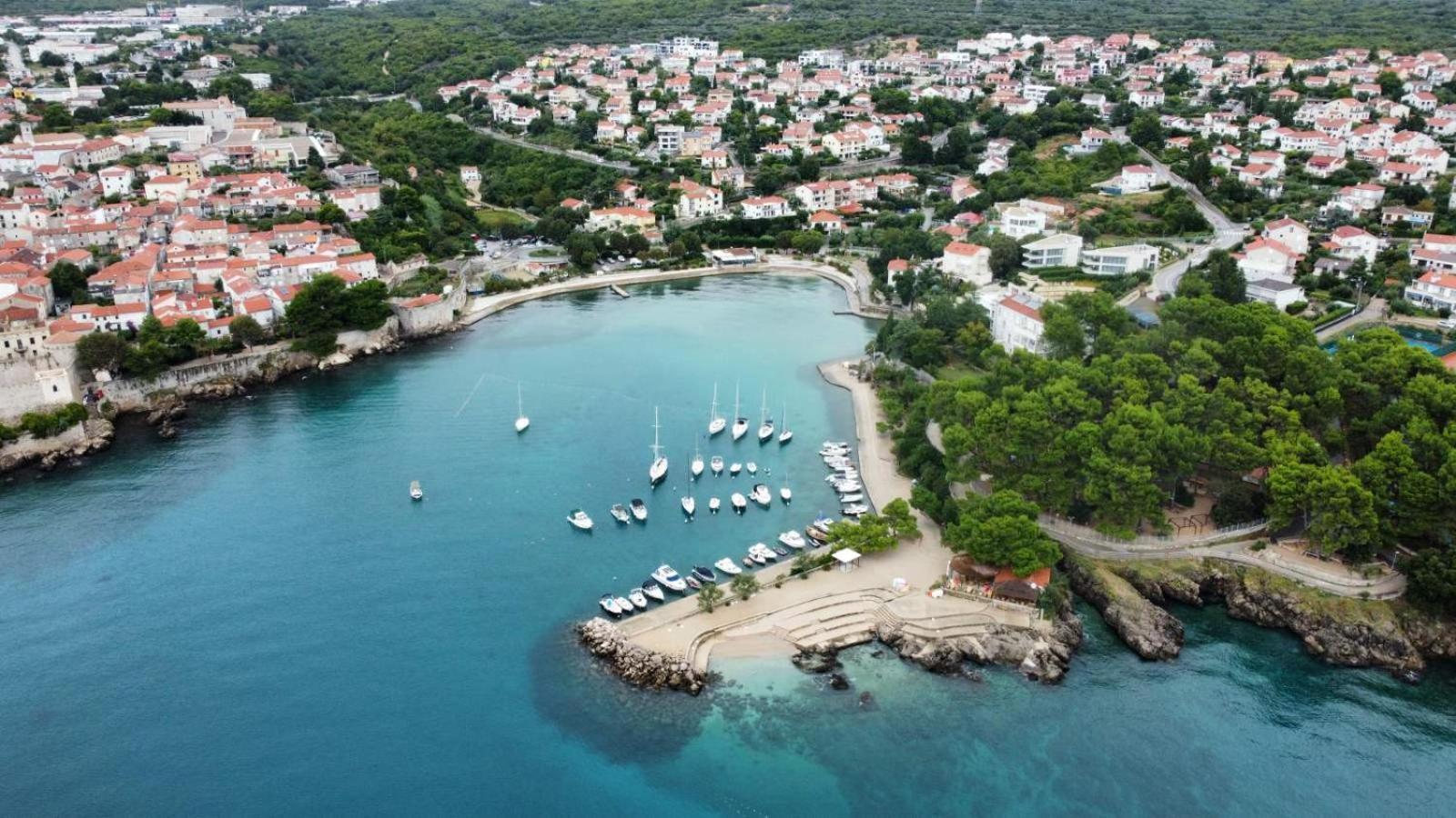 Vila Beleca Krk - Apartments Rest & Sea Krk Town Luaran gambar