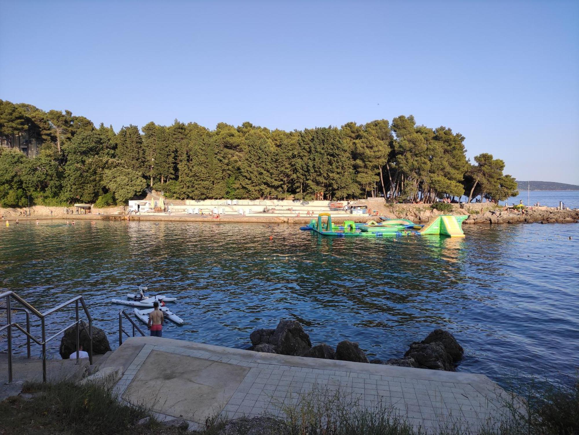 Vila Beleca Krk - Apartments Rest & Sea Krk Town Luaran gambar