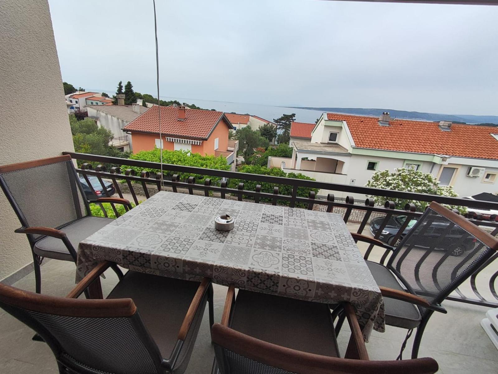 Vila Beleca Krk - Apartments Rest & Sea Krk Town Luaran gambar